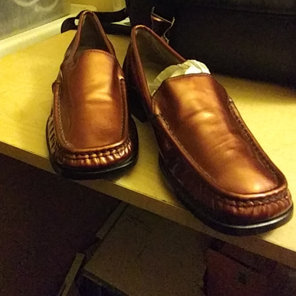 Ladies shoes